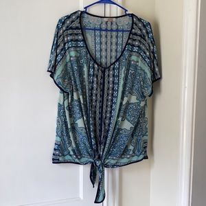 Roz and Ali - Front Tie Top - Size 2X